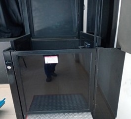 PLATAFORMA SEMICABINADA VIDRO